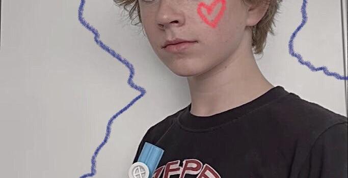 683x1200 Walker Scobell | Actores, Famosos