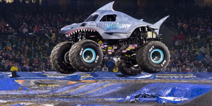 1486x991 Famous Megalodon Monster Truck Picture
