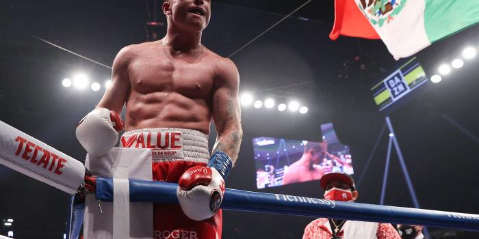 1400x1050 Canelo plans to fight “six or seven