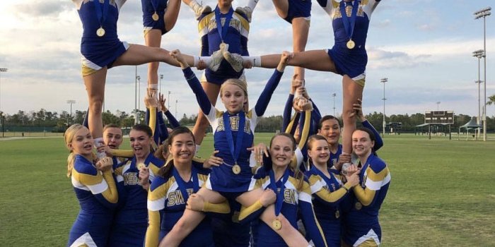 1218x1542 Download An Energetic Teen Cheerleader