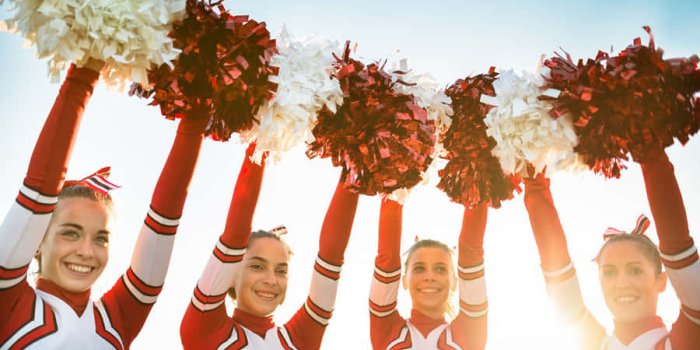 900x600 100+] Cheer Pictures | Wallpapers.com