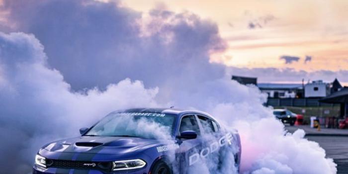 736x1308 Dodge Race Car iPhone Wallpaper | Car