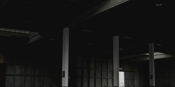 1000x1500 Empty Garage Pictures | Download Free