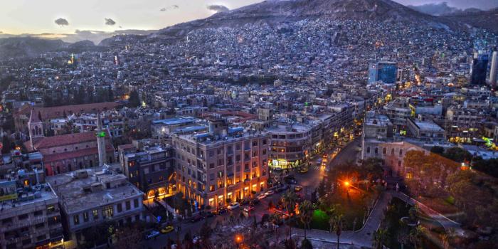 1600x900 Download wallpaper light, street