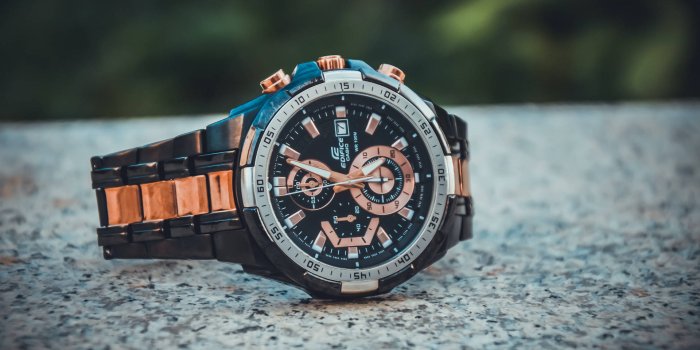 1920x1272 300+] Watch Wallpapers | Wallpapers.com