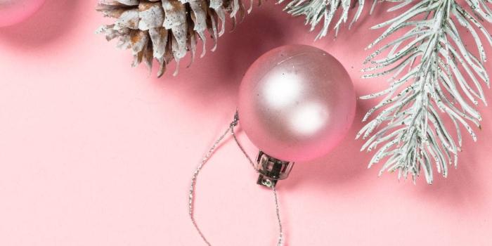 1150x1800 Baby Pink Christmas Ornaments Wallpaper