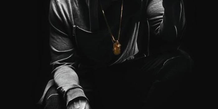 736x1243 19+] Boy In Dark Wallpapers