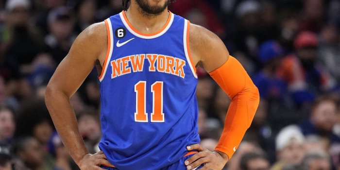 1400x1400 Download Professional Basketball Player