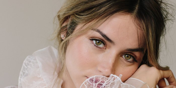 2560x1440 Ana de Armas Wallpaper 4K, Beautiful