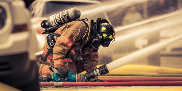 6000x4000 Firefighter Stock Photos & HD Images