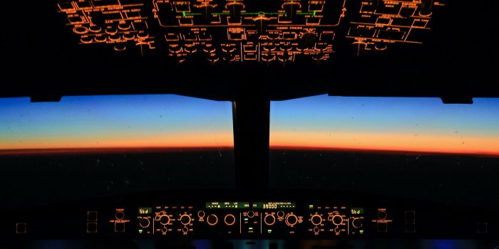 2560x1600 Download wallpaper 2560x1600 cockpit