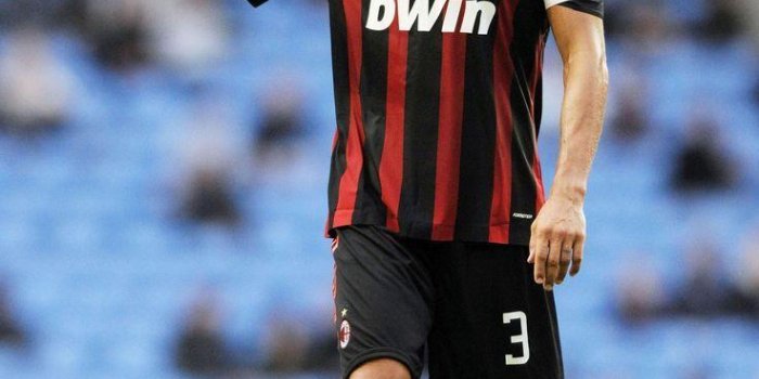 736x1107 Paolo Maldini Wallpapers