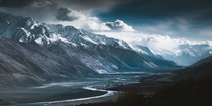 1920x1200 mountains #dark #ravine #snow #clouds