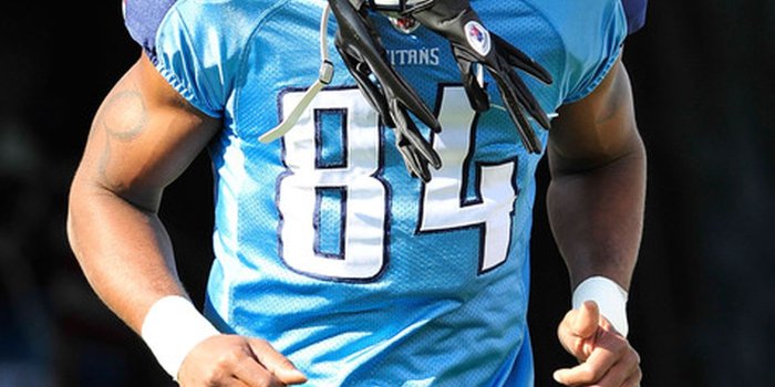1400x1050 Tennessee Titans Waive Randy Moss