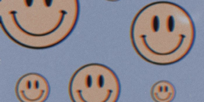 1288x2289 Smiley Face Aesthetic Wallpapers