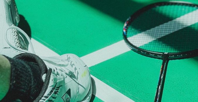 675x1200 Monica xoxo on Badminton photos
