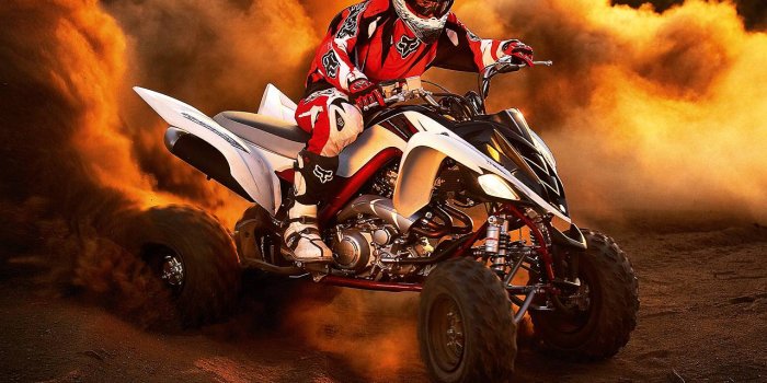 1280x1024 4 Wheeler Wallpapers