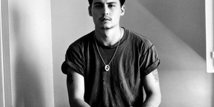 1280x960 Young Johnny Depp Wallpapers