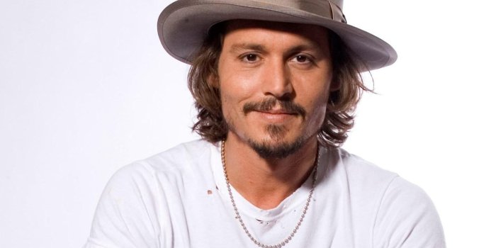 2400x1440 Shirtless Johnny Depp | Hot Pics