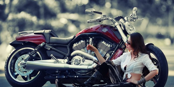 1680x1260 Girl Motorcycle Ultra HD Desktop