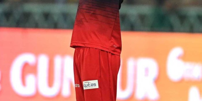 960x1572 Cricket Photos - LSG vs RCB, 43rd Match