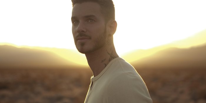 2000x1334 Download wallpaper male, singer, rnb