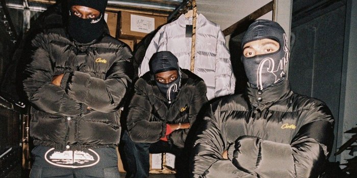 1200x750 File:Cover-corteiz.jpg - Wikimedia Commons