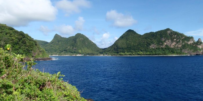 1600x1200 American Samoa Wallpapers