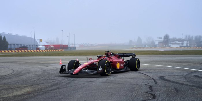 1920x1080 Download free Ferrari F1 Car Driving On