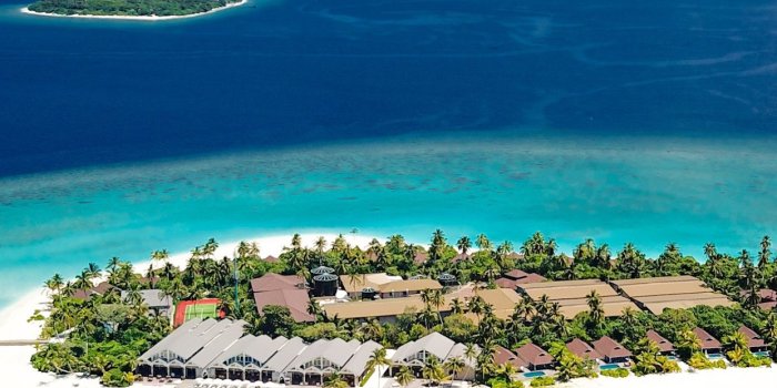 1242x2688 iPhone Wallpaper Maldive Islands