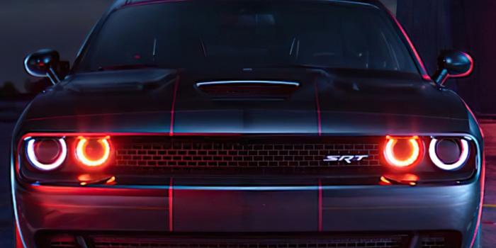 1215x2160 Midnight Predator Dodge Challenger SRT