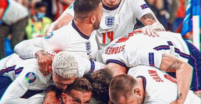 675x1200 England Squad Wallpapers