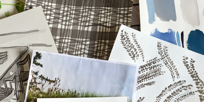 1200x1500 Clovers Wallpaper in Green