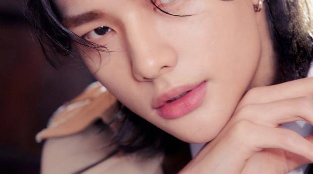 630x1280 Hyunjin SKZ Wallpapers