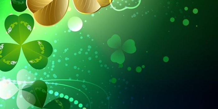 720x1280 inDesign] Golden Clover - Wallpaper