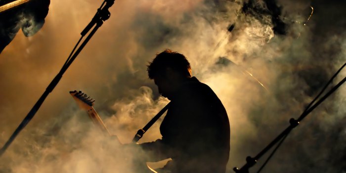 2560x1600 Rock-Music-HD-Wallpaper - 102.3 KISS FM