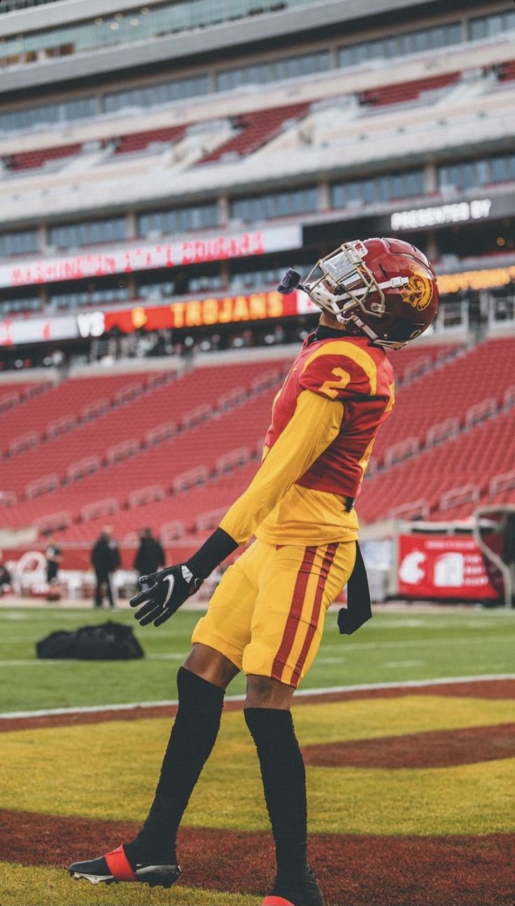 736x1293 Usc football, Nfl football wallpaper