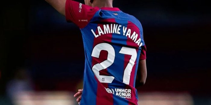 736x1308 Lamine Yamal Wallpaper