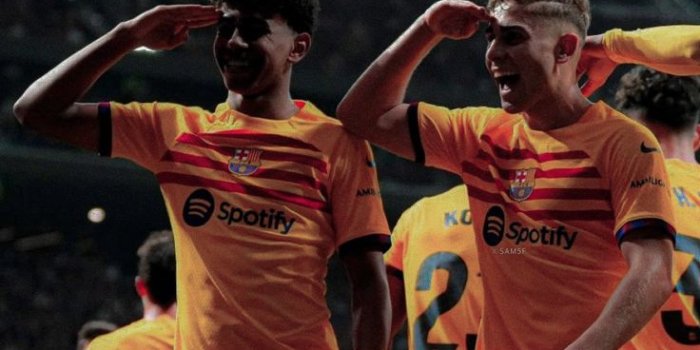 736x1593 Fermin Lopez & Lamine Yamal Wallpaper