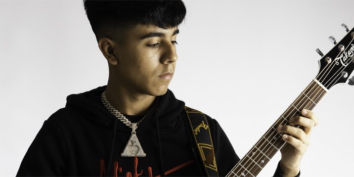 1600x600 The 17-year-old Regional Mexican Artist