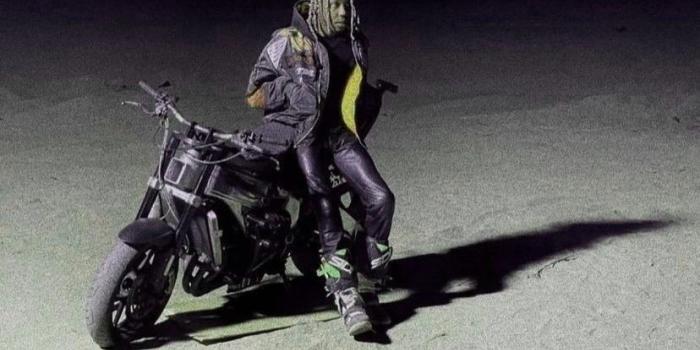 828x961 Destroy Lonely Wallpaper - NawPic