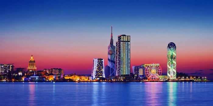 2560x1575 Black Sea Vegas Batumi rides Israeli