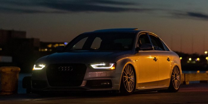 3265x4898 Audi S4 that parked up after I finished