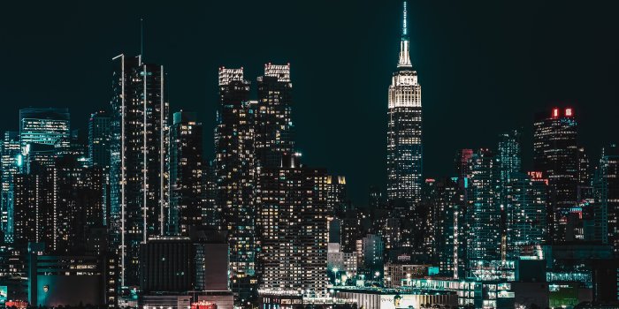3840x2160 New York City Wallpaper 4K, Starry sky