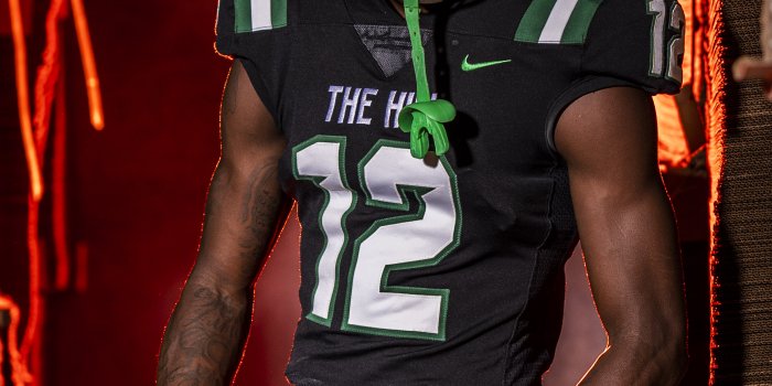 2462x3693 Travis Hunter Wallpapers