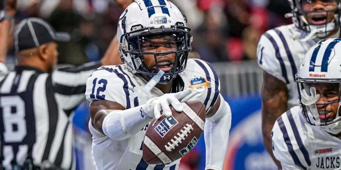 1920x1080 100+] Travis Hunter Wallpapers