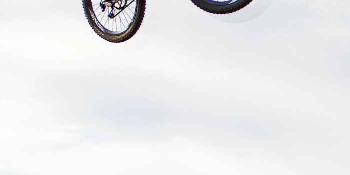 1080x1920 Mountain Bike Wallpaper HD | iPhone