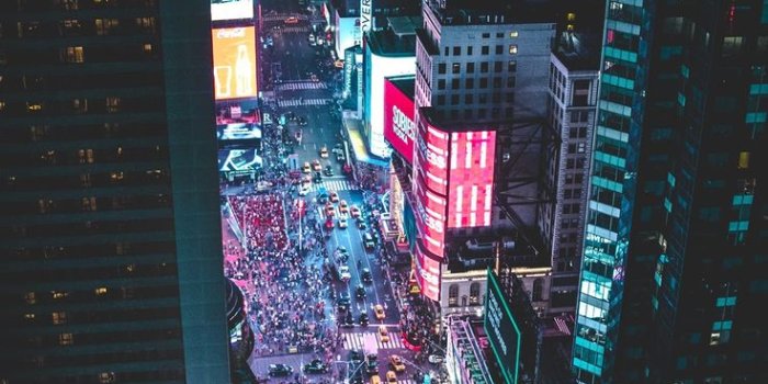 736x1593 aerial photo of a busy city during