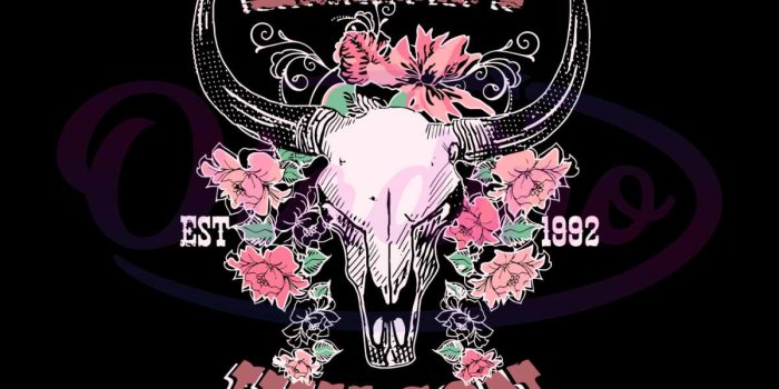 1200x1200 Retro Lainey Wilson Bullhead Country