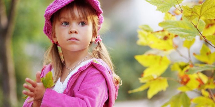 2048x1536 Small Baby Girl Wallpapers